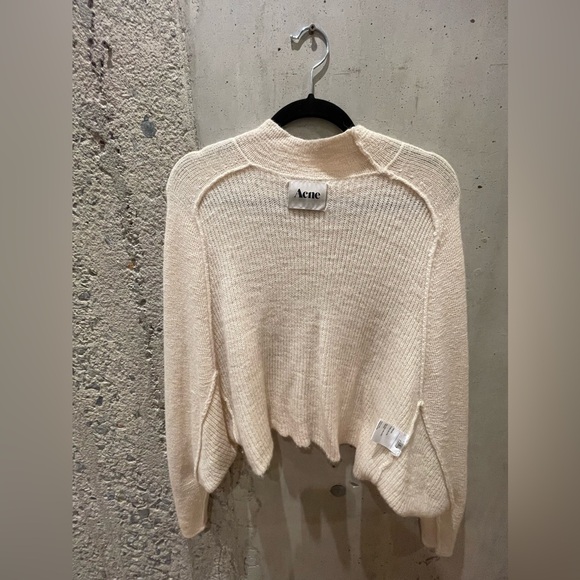 ACNE STUDIOS Cream Cropped Mockneck Sweater - Picture 3 of 6
